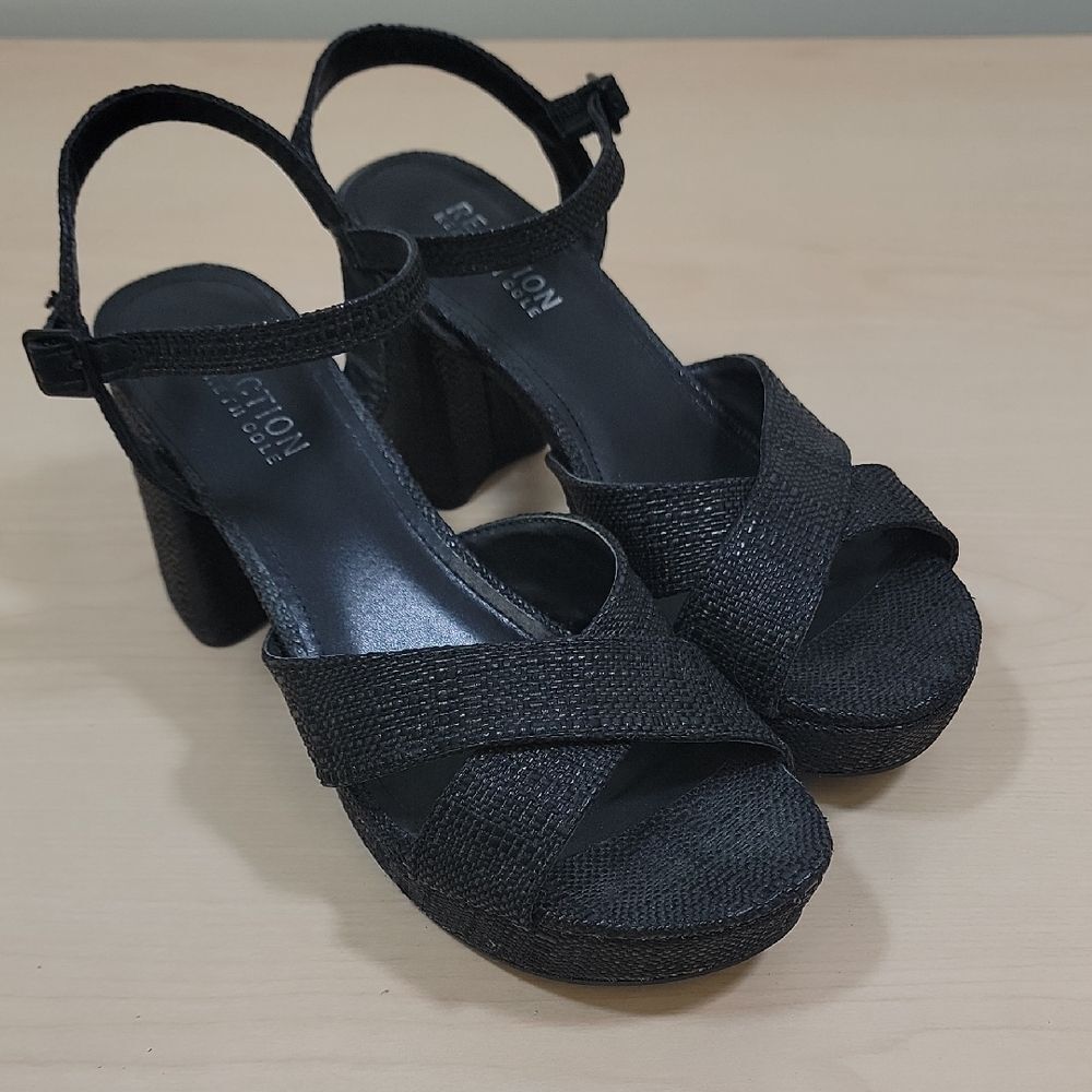 Kenneth Cole Reaction Reeva Black Platform Heeled Sandals Size 7